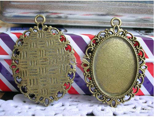 18x24MM Bronze Oval Photo Jewelry Pendant Blank (sold in per package of 80pcs)