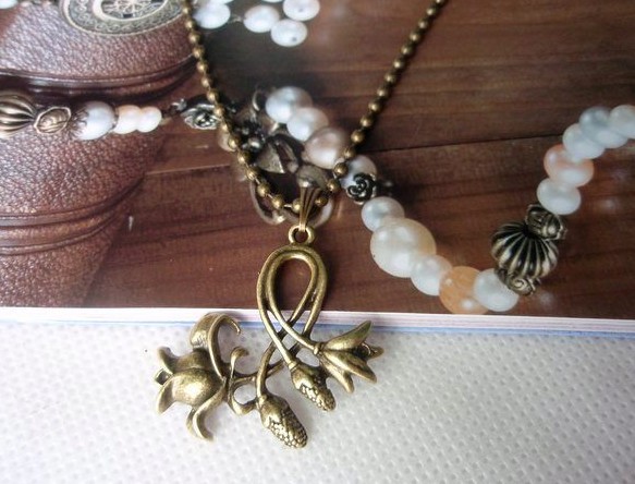 Leather Necklace Flower (Sold in per package of 50pcs)