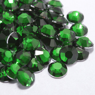 2MM Green Flat Bottom Resin Rhinestone Diamonds (Sold in per package of 500pcs)