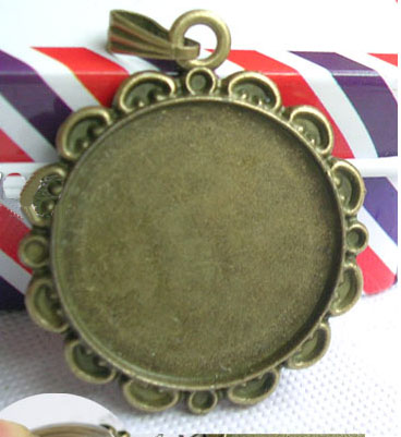 Bronze Wavy Edge Circle Photo Jewelry Pendant Blank (25MM inside,sold in per package of 50pcs)