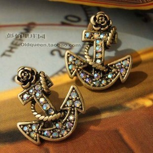 Anchor Earring Studs