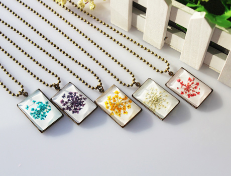 20x30MM Square Pressed Real Flower Necklace