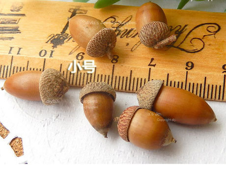 Nature Acorn Charms (Sold in per package of 10pcs)