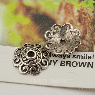 13MM Silver Tone Flowers Beads Caps 