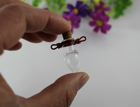 Wire wrapped glass bottles (11 Designs availble)