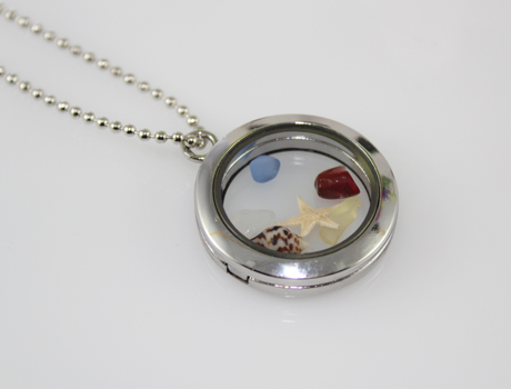 30MM Floating Locket necklace with beach life inside