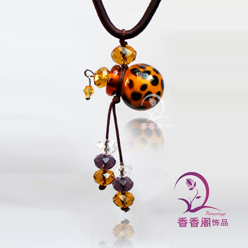 Murano Glass Perfume Necklace Leopard (with cord)