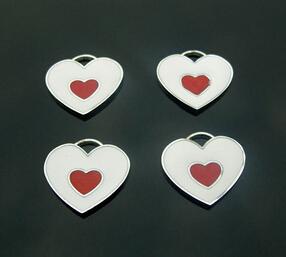 Heart(Sold in per package of 25 pcs)