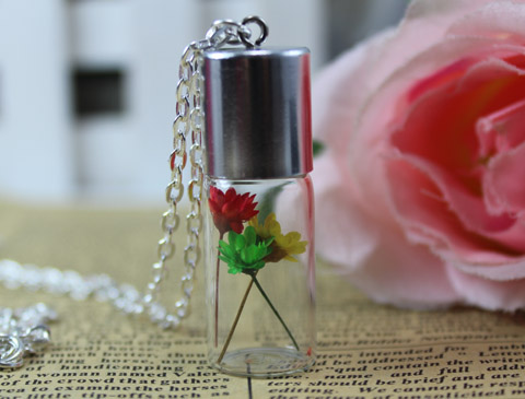 45x15MM Glass Bottle Real Flower Necklace