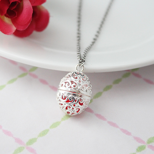 18x11MM Oval Diffuser Locket Necklace