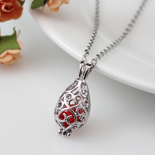 18x8MM Small Water Drop Diffuser Locket Necklace